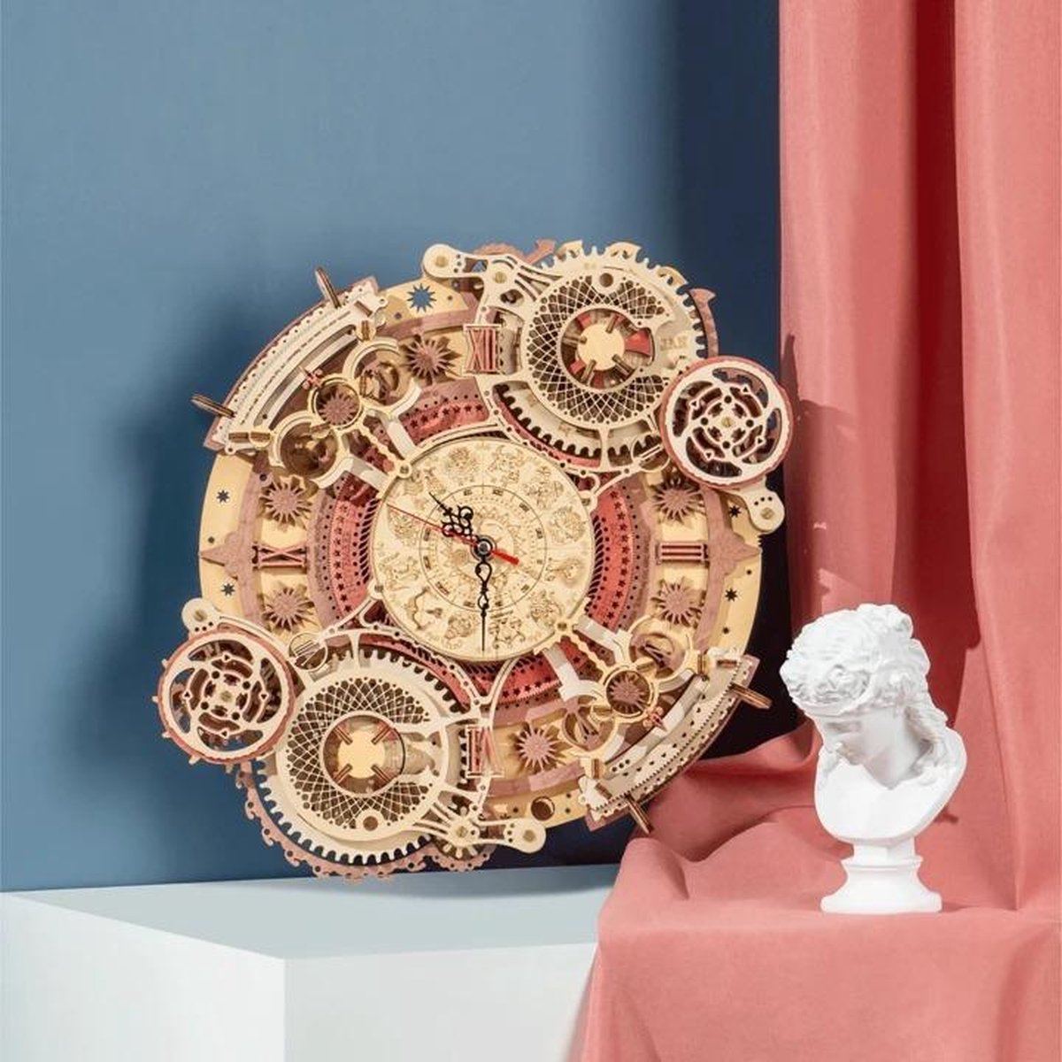 Zodiac Wandklok LC601