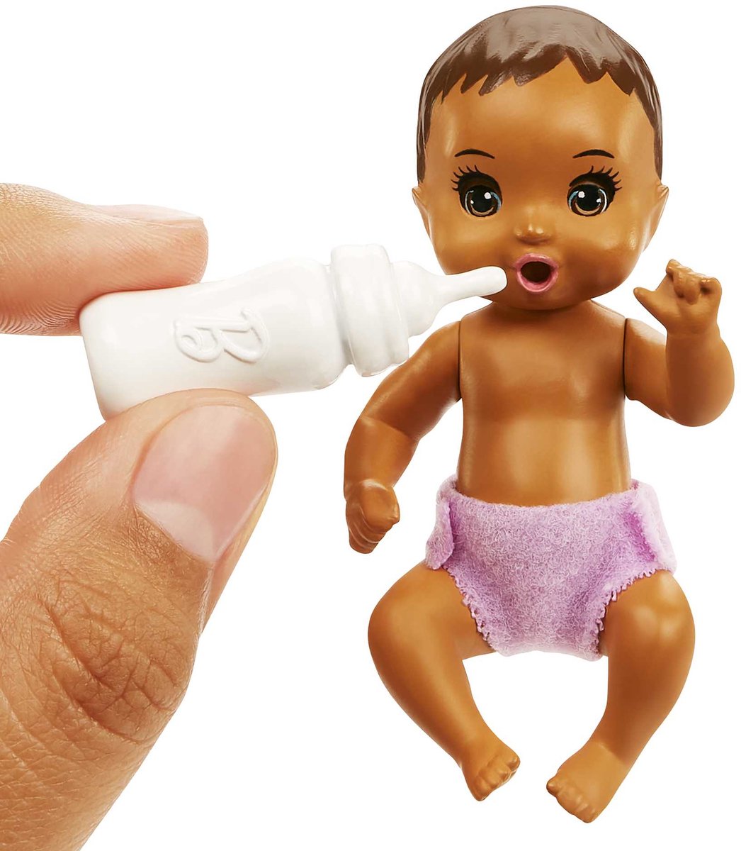 Barbie Skipper Babysitters Inc. Poppen en Speelset