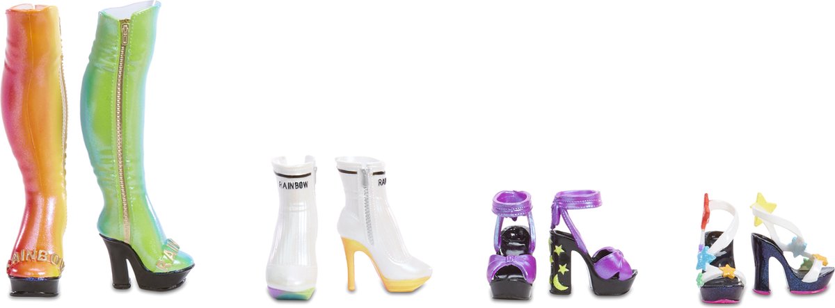 Rainbow High Fashion Studio - Pop Avery Styles met Poppenkleding