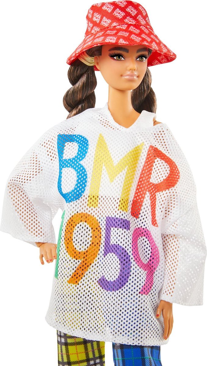 Barbie Specialty BMR1959 - Mesh T-Shirt, Plaid Joggers and Bucket Hat
