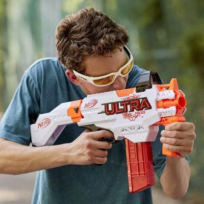 Nerf Ultra Focus Blaster - Semi-automatische Blaster met afneembare magazijn