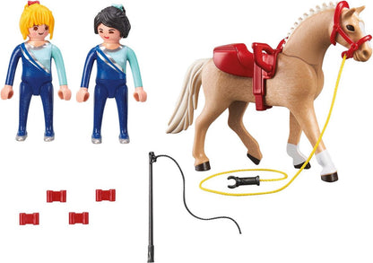 Country Voltigeteam met paard - 6933