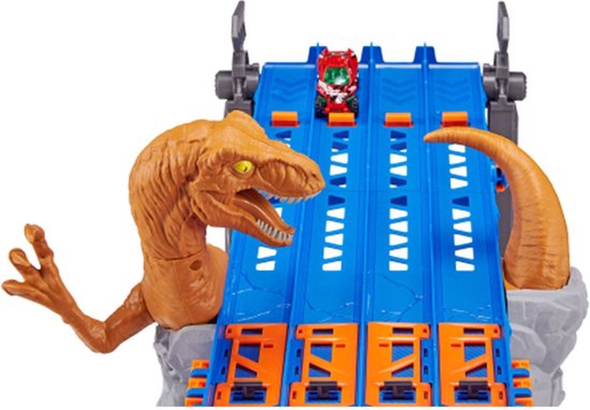 Metal Machines - Playset - 4 Lane Raptor Attack Set (6740)