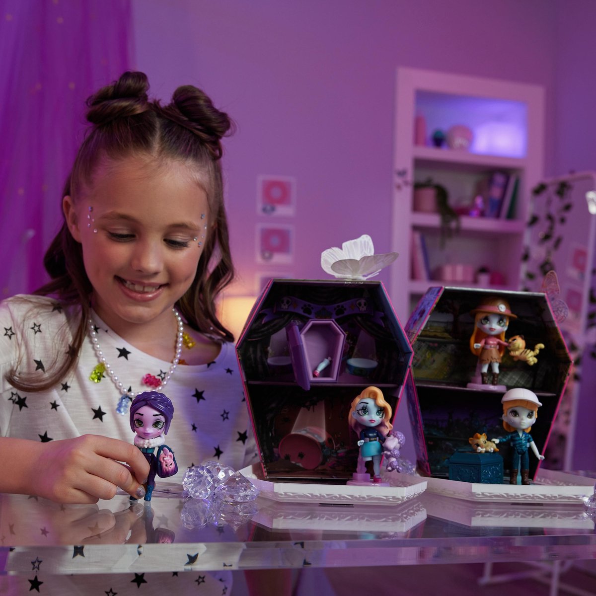 Zombaes Forever - Wild Vibes lBest in Show-set met zombiepoppen en accessoires 2 unieke poppen 2 huisdieren en meer