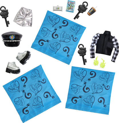 Monster High Skulltimate Secrets - Pop - Frankie Stein met garderobe